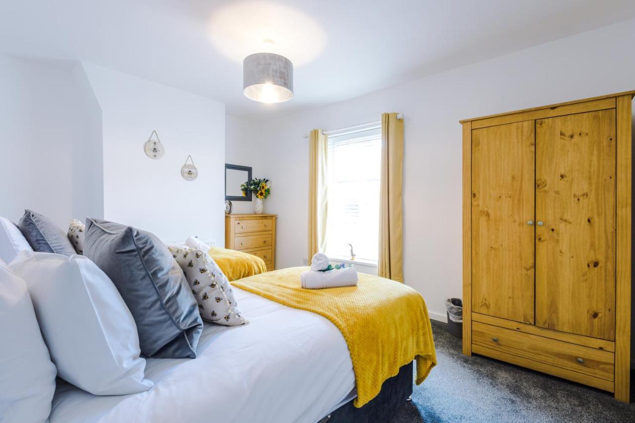 Spacious 2-Bed City-Centre Cottage In Chester By 53 Degrees Property - Ideal For Groups & Couples - Sleeps 6 외부 사진